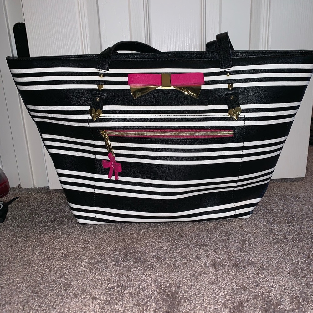 Handbag